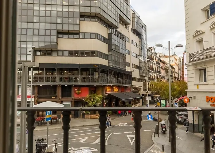 Ostello Santo - Coworking - Coliving - Madrid