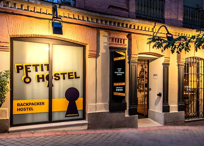 Petit Hostel La Latina Madrid